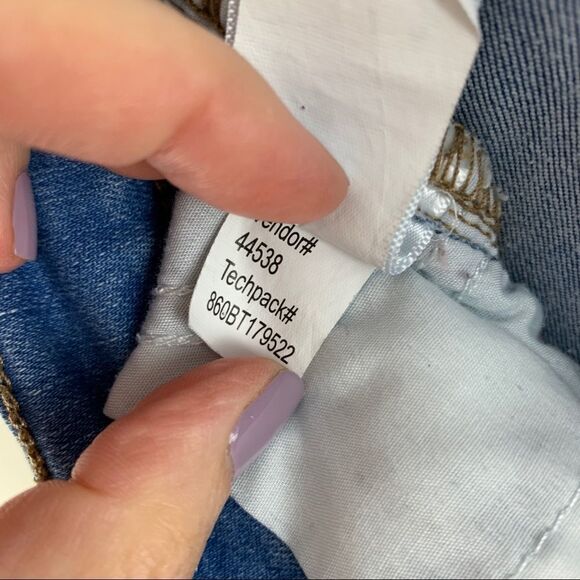 PACSUN High Rise Ankle Jegging Jeans Distressed Super Stretch Sz 26 - Picture 13 of 15